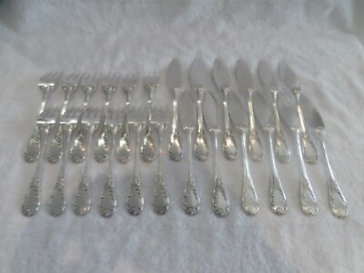 12 couverts à poisson 24p métal argenté Orfèvre V rocaille