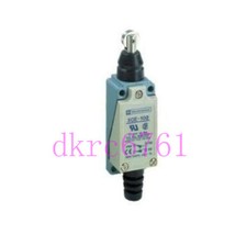 1pc New Schneider trip switch XCE-102 XCE102