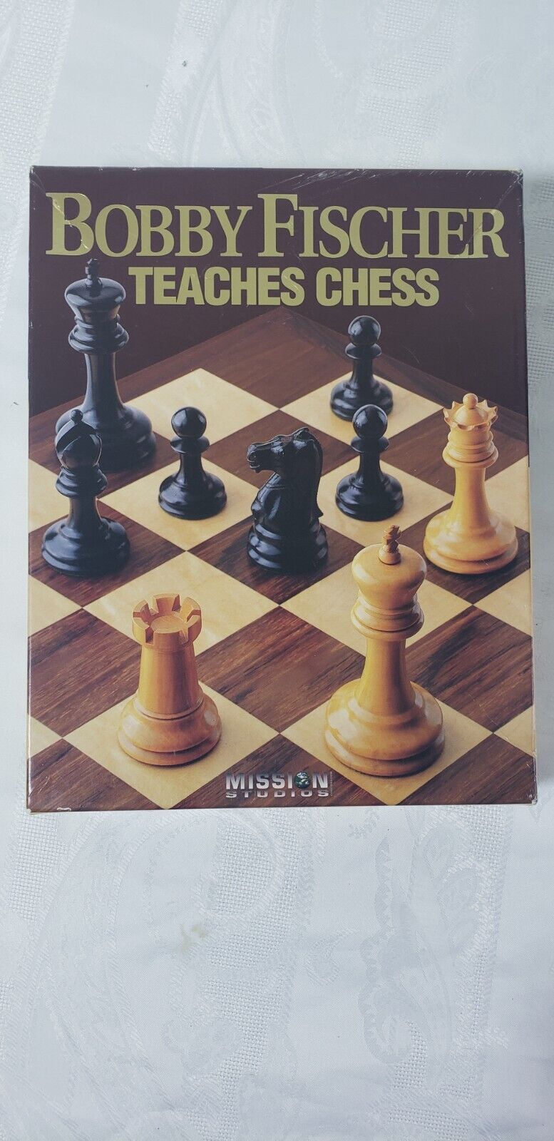 Chess Set: Bobby Fischer Teaches Chess - Game Night Games