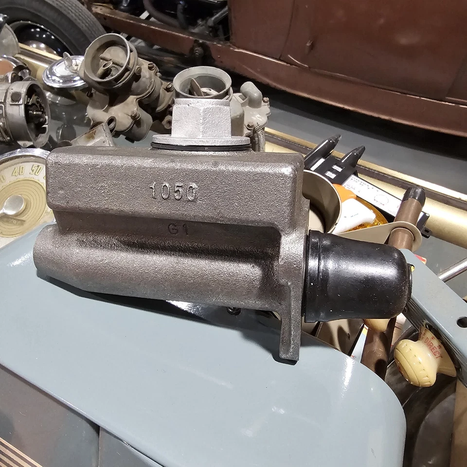 Ford Lincoln Mercury 1939-48 cilindro maestro stock OEM repuesto freno Hot Rod Foto 2 de 4