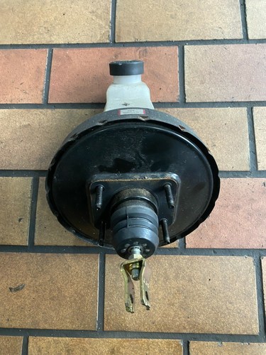 Original Toyota Yaris P1 Bremskraftverstärker Behälter 873-02000