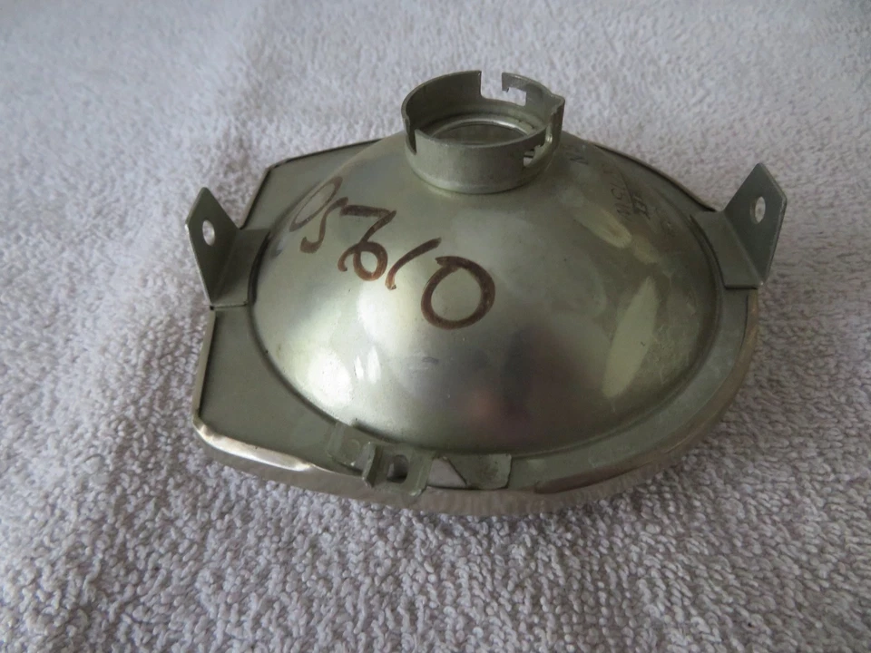 Lente faro Suzuki NOS AS50 AC50 MT50 1970-1973 35121-05610 Foto 3 de 4