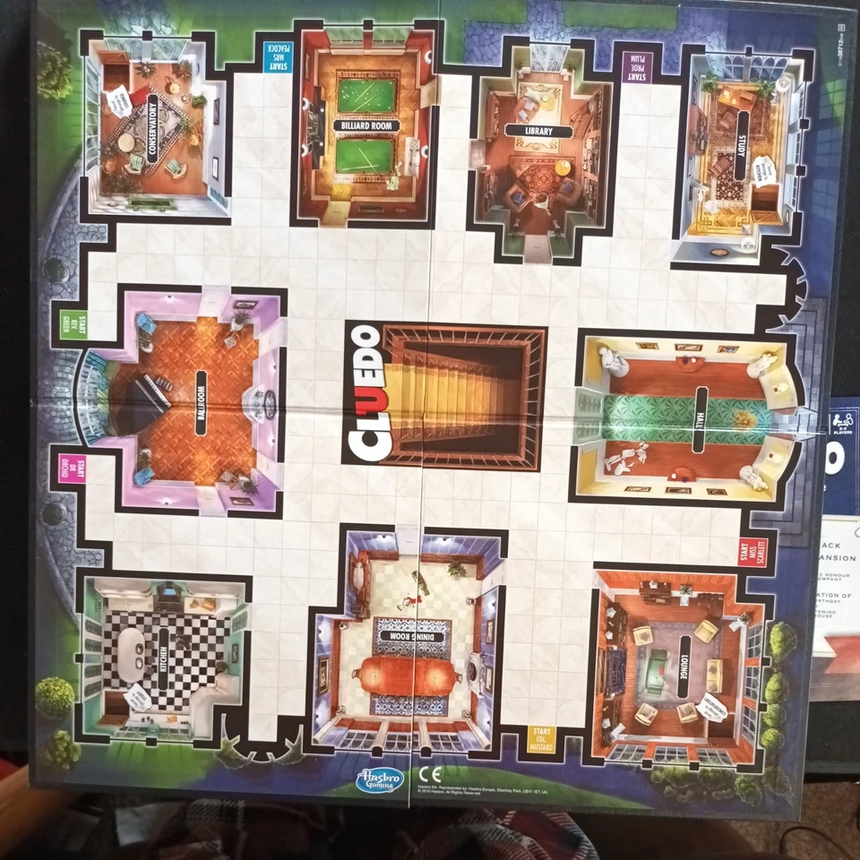Hasbro H1238712 Cluedo The Classic Mystery Board Game - Image 3 of 3