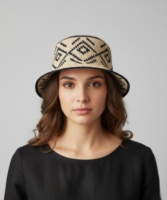 Catarzi Matisse Haar Glocken in Raffia Naturhäkeln, schwarz P24CAT31.NATN