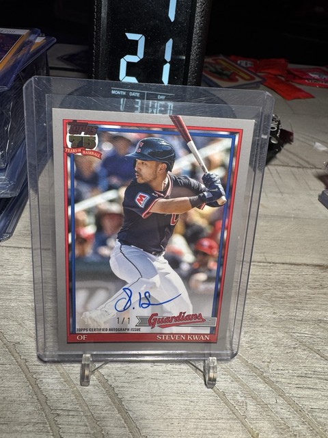 2026 Topps 75th Anniversary Steven Kwan 1/1 91A-KWA Auto Cleveland Guardians
