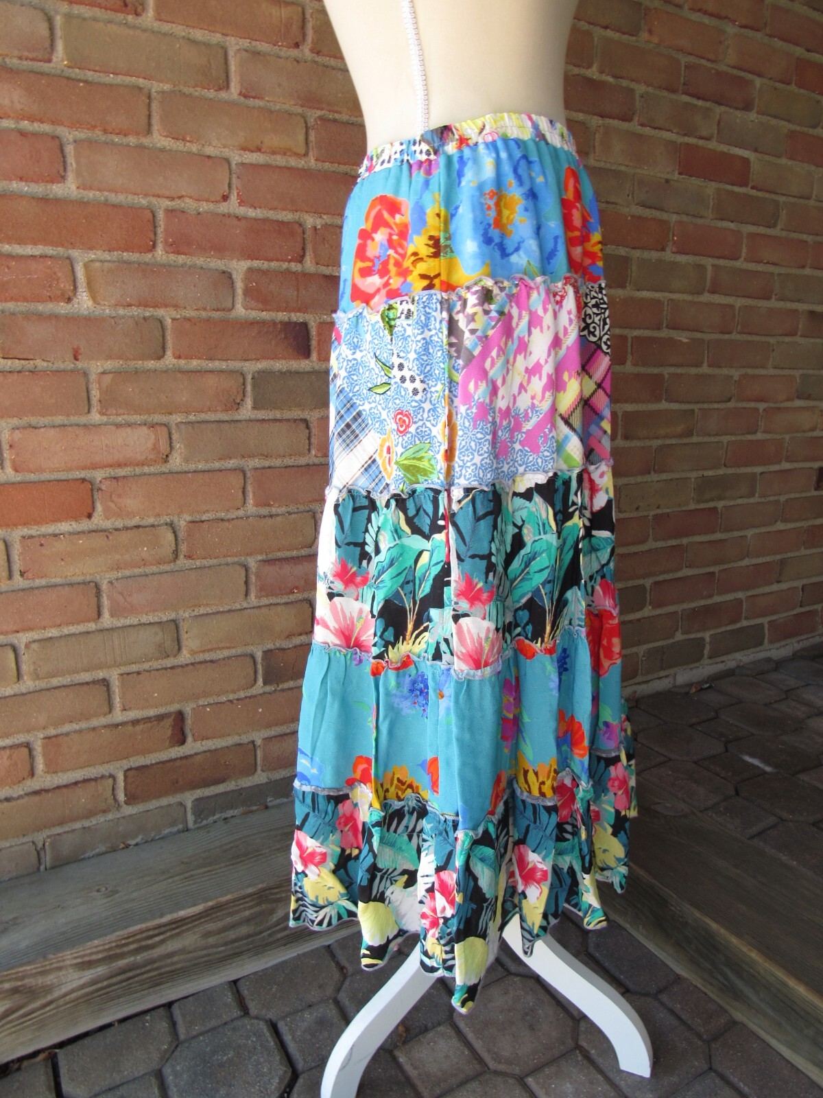 John Mark Skirt Patchwork Pleated Maxi Floral Vib… - image 10