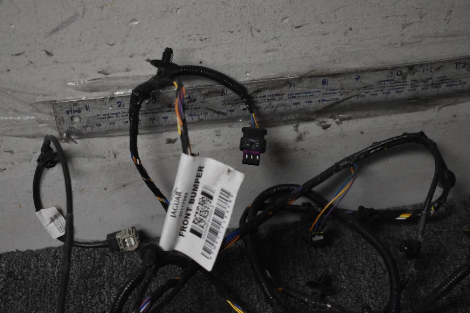 2016-2019 JAGUAR XJ СИСТЕМА ПОМОЩИ ПРИ ПАРКОВКЕ ПЕРЕДНИЙ ЖГУТ ПРОВОДОВ ЗАВОДСКОЙ ИЗГОТОВИТЕЛЬ ОБОРУДОВАНИЯ - Изображение 2 из 4