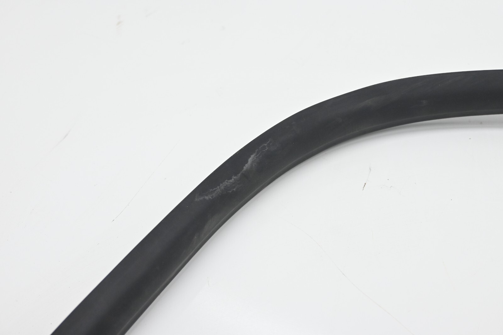 Maserati Ghibli 2014-2020 REAR+RIGHT Weatherstrip