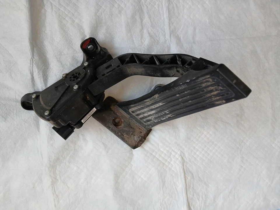 ⭐Genuino⭐ Conjunto de módulo de pedal de aceleración 3P 1 juego para Kia Optima 2011-2013 Foto 2 de 4