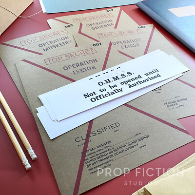 Prop Cosplay Secret Agent Operation Briefing Files / 4 x Spy Mission Folder Set