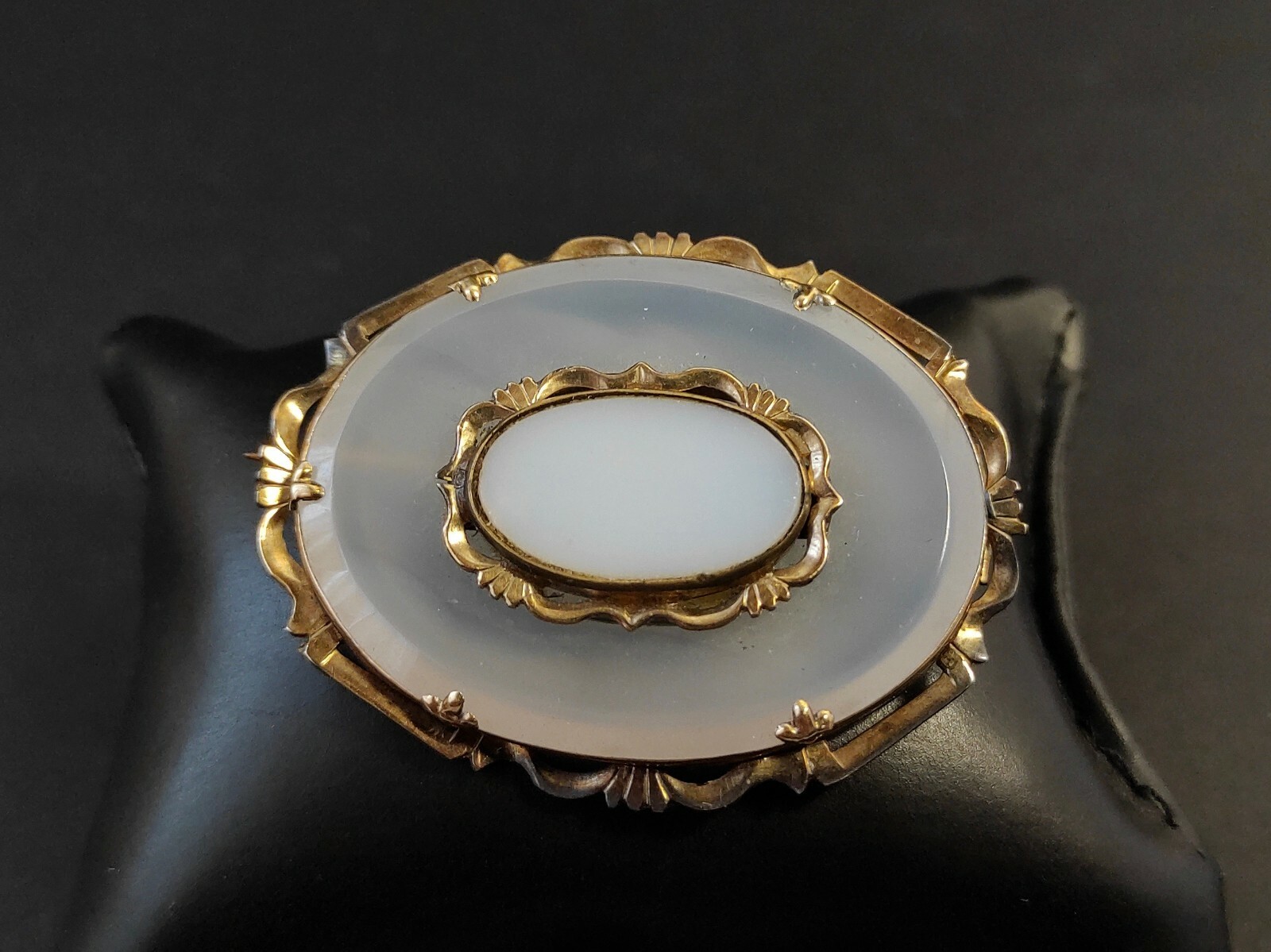 Antique Victorian Rare Brooch Opal Glass-image