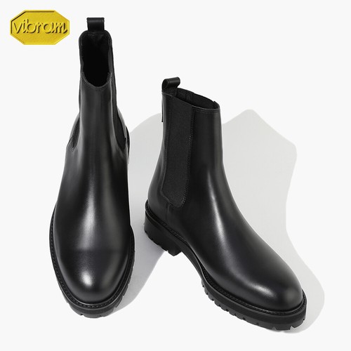 Black Leather Round Toe Chelsea Boots 
