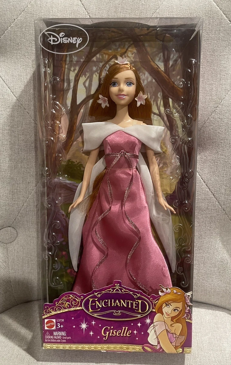 RARE 2007 Disney Store Enchanted Movie GISELLE Amy Adams NIB IN BOX Doll