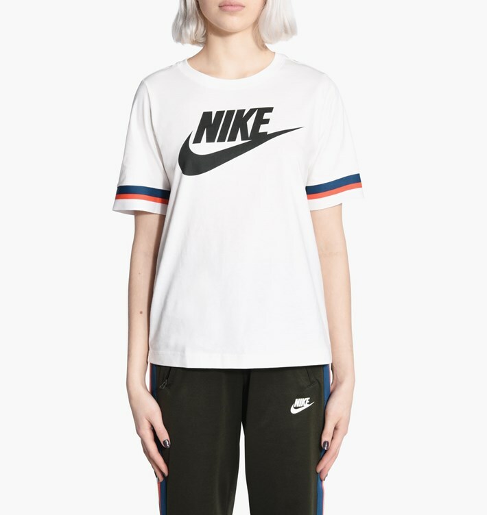 Nike Women's Sportswear Top SS Text Top - SMALL