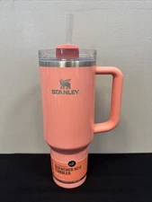 Stanley 40 oz The FlowState Quencher H2.0 Tumbler Coral Fixation elf Blemishes