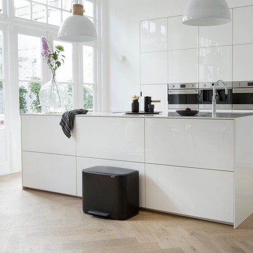 Brabantia Bo Pedal Bin / 11 + 23 Litre - Picture 3 of 11