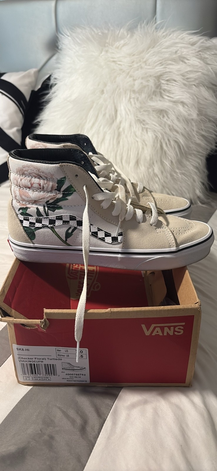 vans - image 1