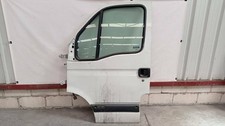Porte avant et accessoires Nissan INTERSTAR