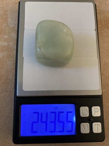 NATURAL HETIAN JADE SPECIMAN 243CT. UNTREATED - Picture 4 of 4