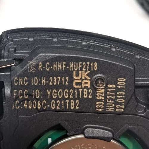 LOT OF 5 OEM CHEVROLET SMART KEY FOB LOT KEYLESS ENTRY FOB LOT YG0G21TB2 - Image 4 of 4