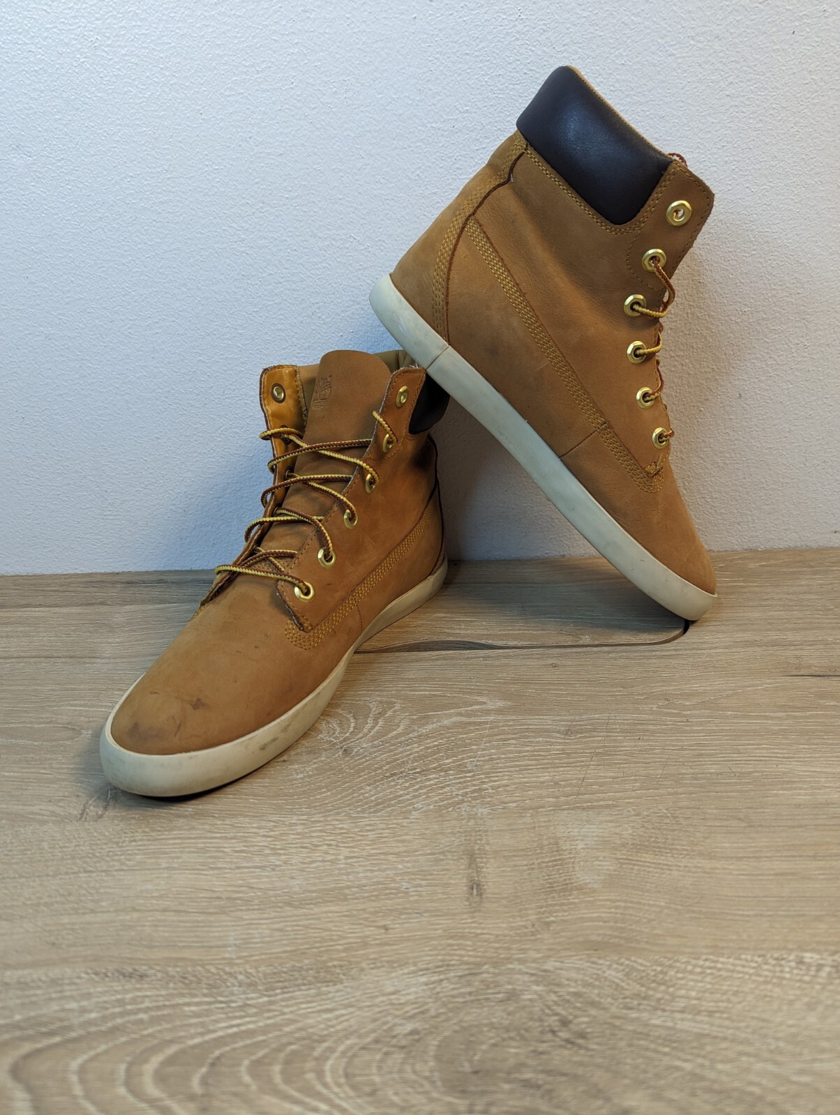 Timberland Women's Boots Size Londyn 6