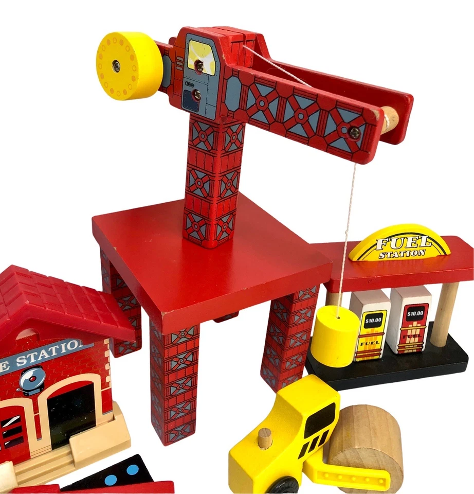 Игровой набор Kidkraft Train and Town запчасти Orbrium Brio Thomas 55 плюс лот товаров - Изображение 3 из 4