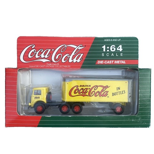 Coca-Cola RC Trailer 7ファンクション Coca-Cola RC Trailer 7ファンクション - メルカリ