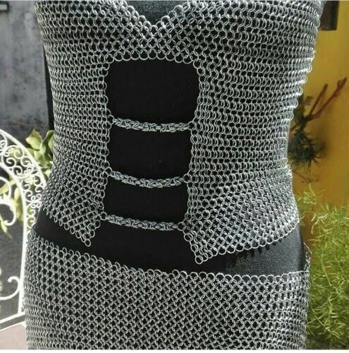 Halter y falda de cota de malla de Halloween, anillos de aluminio a tope disfraz hecho a mano Foto 2 de 4