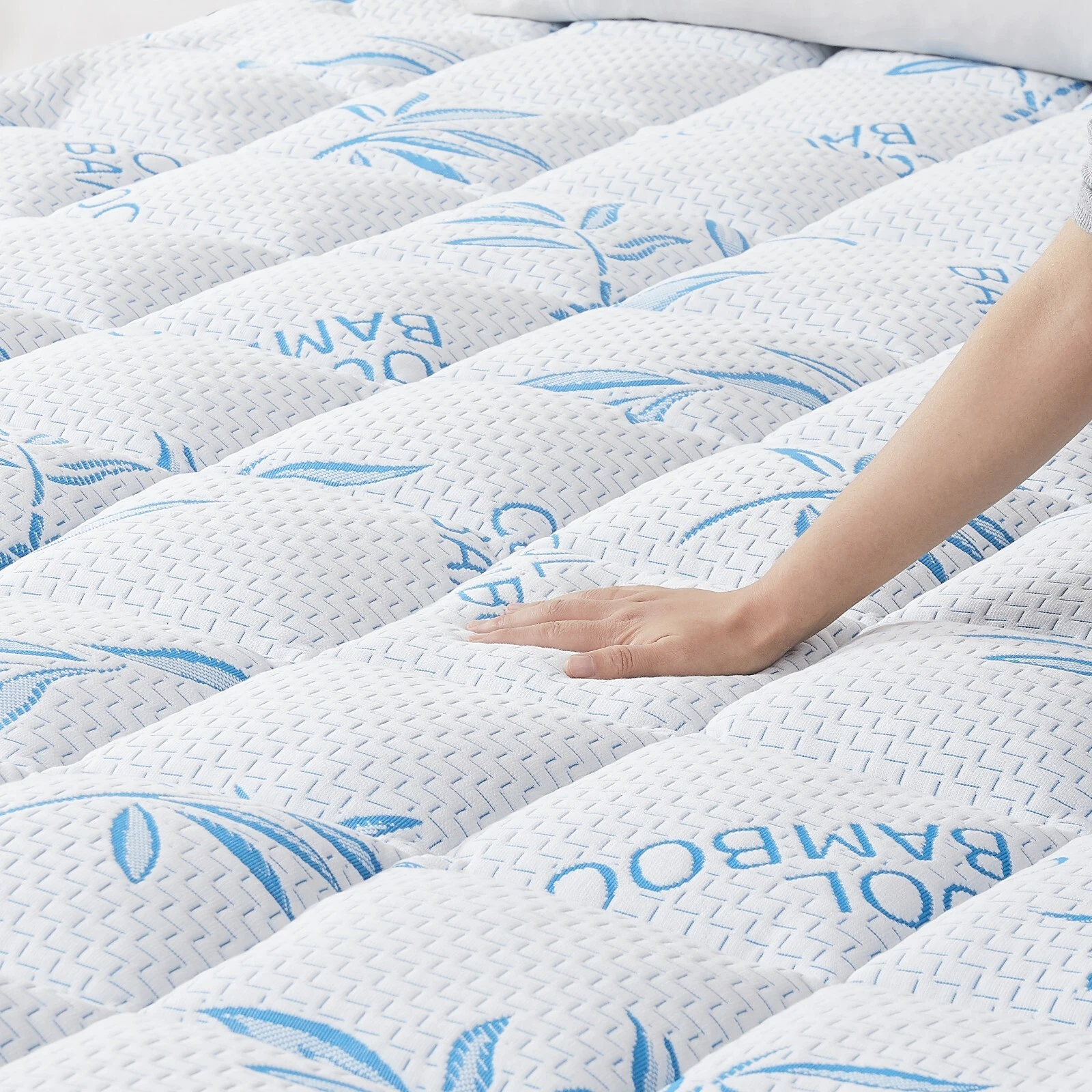 California King Size Bamboo Mattress Topper Extra Thick Cooling Mattress Pad