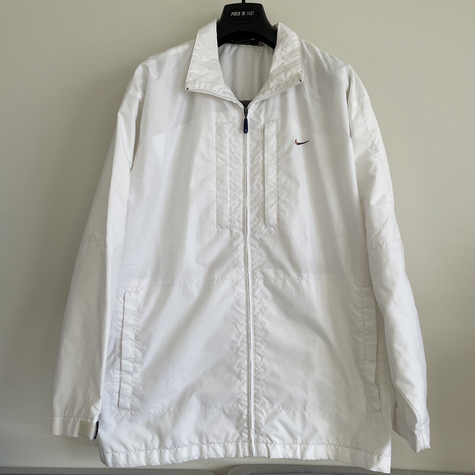 Nike Men’s Vintage White Windbreaker Zip Front Jacket… Gem