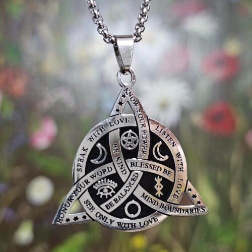 Trinity Knot Triquetra Pendant Inspiation Script Amulet Necklace Jewellery & Box - Picture 16 of 23