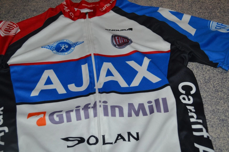Cardiff Ajax Cycling Club Jersey Shirt Endura Maillot Size M - Image 4 of 4