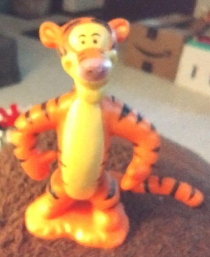 Disney Winnie the Pooh & Friends PVC Cake Topper Figure Tigger - Picture 10 of 10