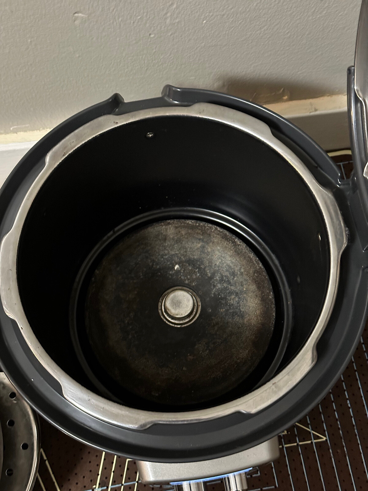 Breville BPR700 Fast Slow Pro 6 Qt Pressure Cooker W/ Bowl & Steamer