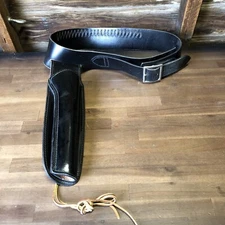 Vintage Hunter Black Leather Ammo Belt 152 Med with 11” Pistol Revolver Holster