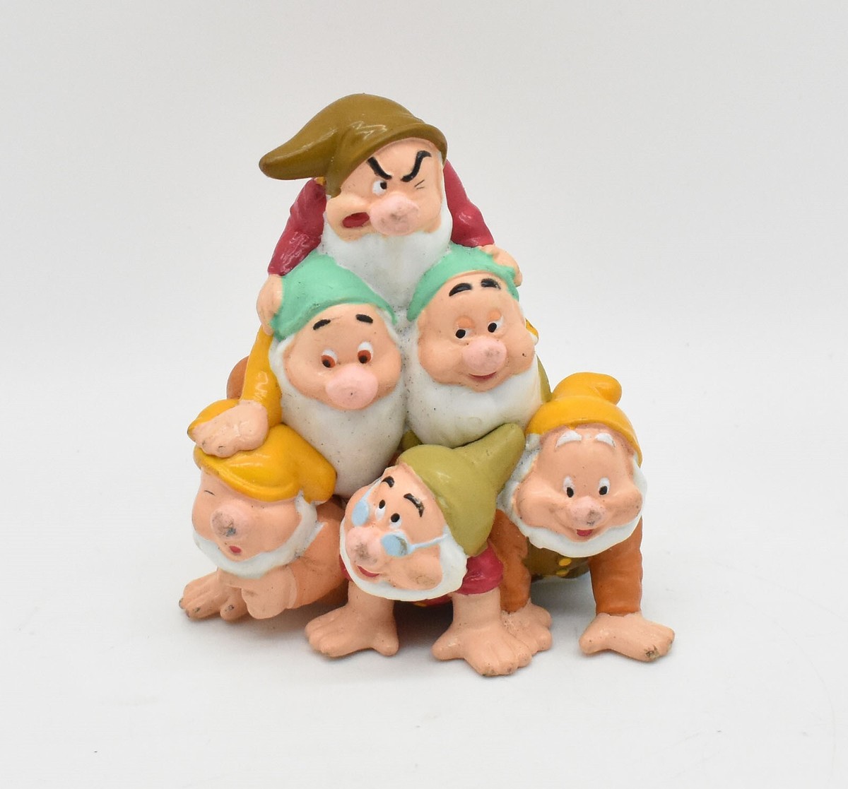Disney Snow White Special Edition 6 Dwarves Stacked 3.25
