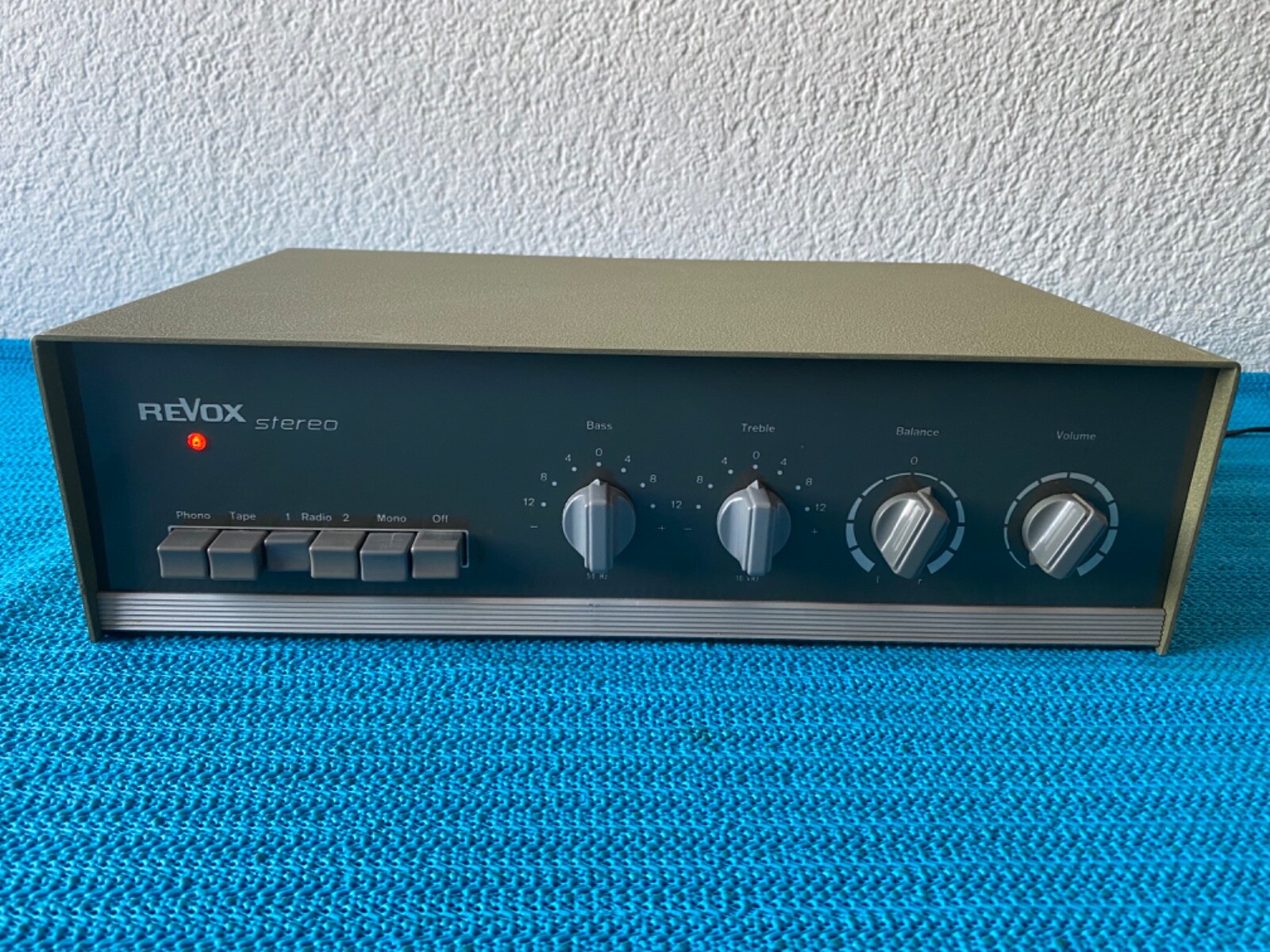 ReVox Model 40 Stereo Tube Amplifier eBay