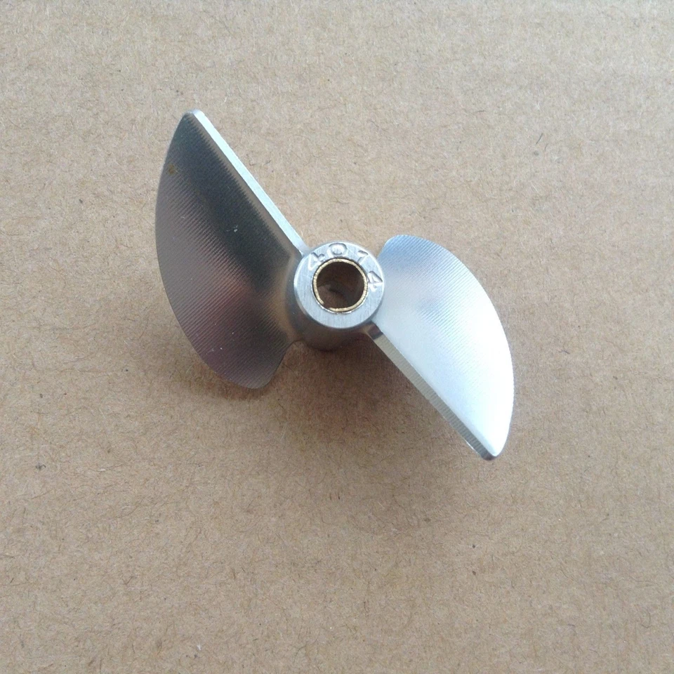 #848 2 hojas 440 CNC hélice de aluminio diámetro 40 mm paso 1,4 p para barco de radiocontrol de eje de 4 mm Foto 2 de 4