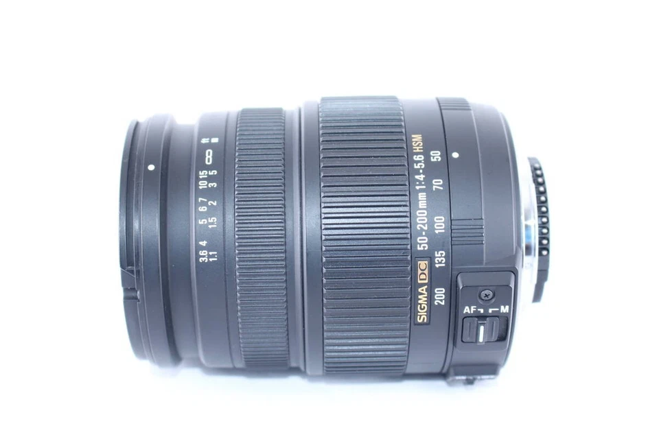 Sigma 50-200mm F4-5.6 DC HSM Nikon Lens Excellent Used Condition - Image 4 of 4