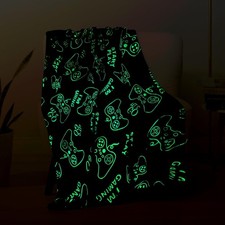 Glow-in-the-dark blanket Suitable for children aged 8-20 Fun plush blanket Gray