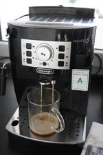 DeLonghi Magnifica S ECAM 22.110.B Kaffeevollautomat Cappuccino Espresso Cafe