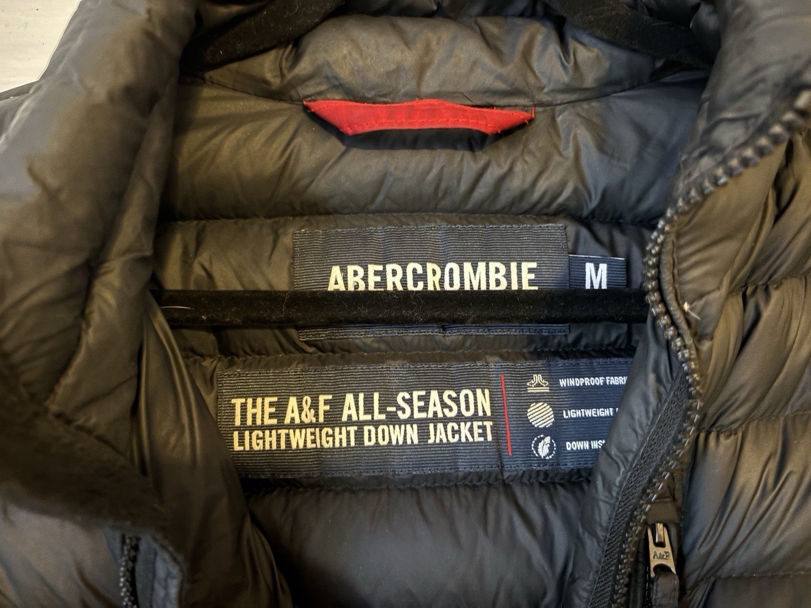 Abercrombie Lightweight Down Windproof Puffer Jac… - image 3