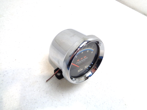 VINTAGE 1960'S SUN TACHOMETER 8K TACH W/CUP & MOUNT GM FORD MOPAR ORIG #ST-602 - Picture 4 of 10