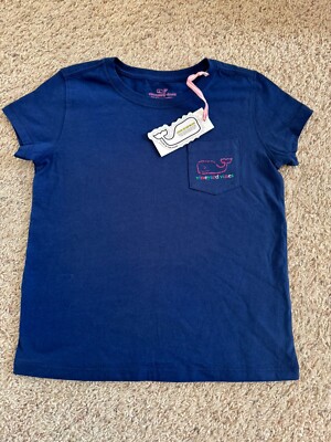 New girl size 78 vineyard vines T-shirt clothes in the dark