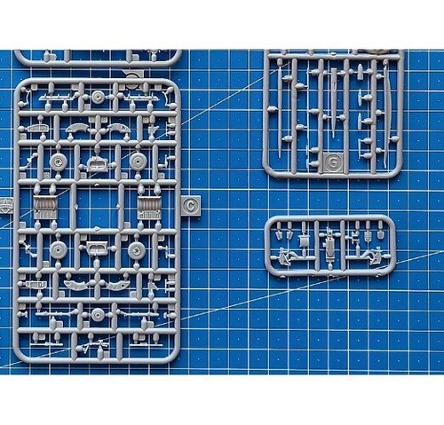 MiG Ye-50 /E-50 intercettore pre-serie A&A Models AAM7223 model aicraft kit 1:72 - Foto 17 di 24