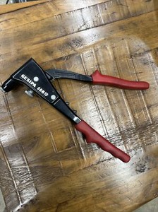 Gesipa Blindnietmutternsetzgerät GBM 10