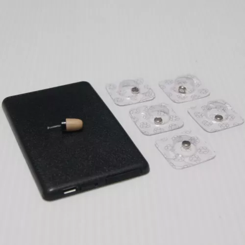 NEU Leistungsstarke GSM ID Induktive Karte mit verstecktem In Ear Wireless Mini Ohrhörer - Bild 3 von 8
