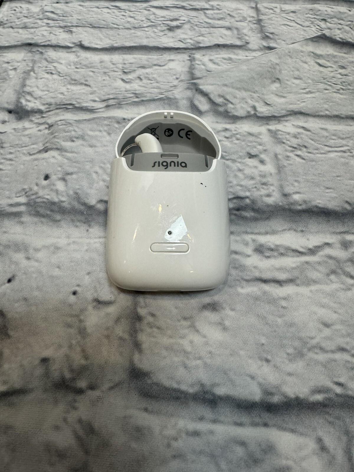 Signia Styletto x Charging Case wsaud a/s + 1 Working Hearing Aid eBay