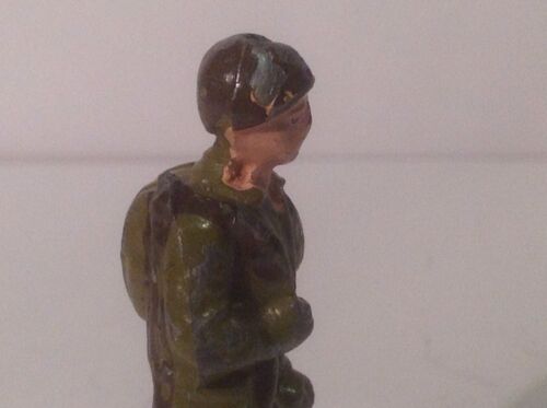 Soldat von Cherilea (Gr 331) beschädigte Waffe und Delle zum Gießen von Loch im Kopf - Bild 4 von 9