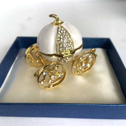 New Jere Giftware Carriage Coach Ring Box Bejeweled AFTER MIDNIGHT Engagement - Picture 8 of 17